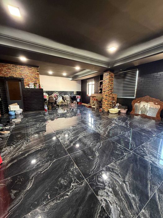 Продается квартира 202 м² 4-5 комнат в Янгиюле с евроремонтом