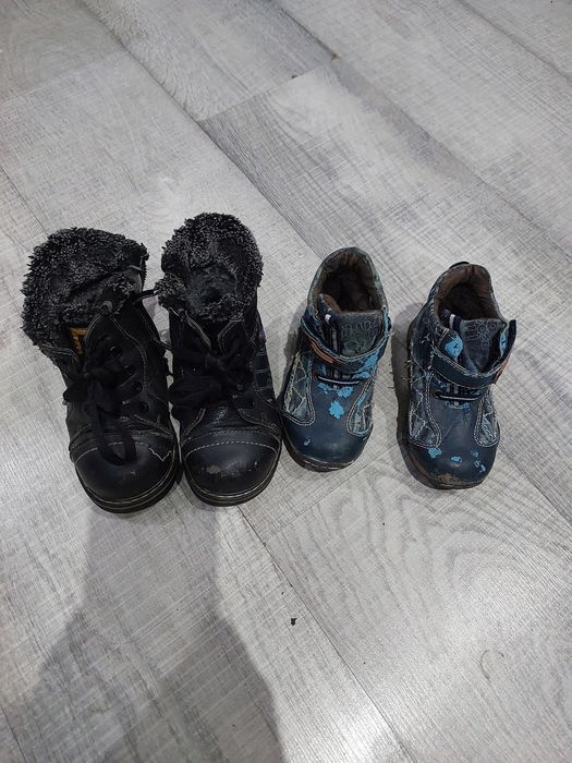 Продам ботинки на мальчика,  зима