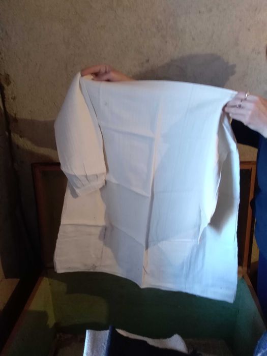 Старинни ризи черги скринове