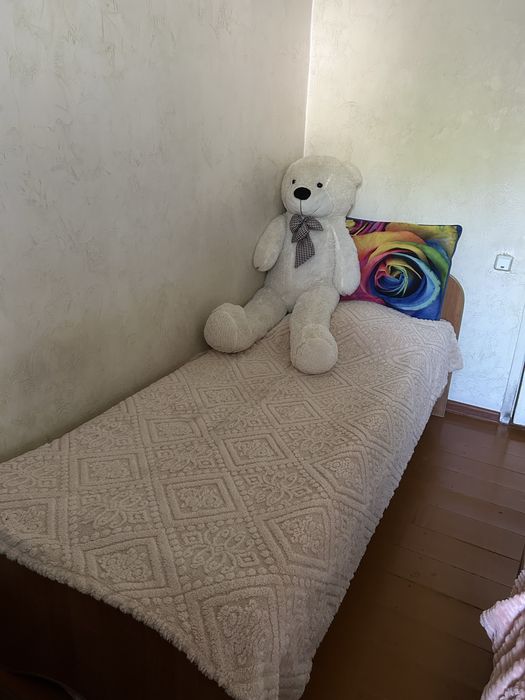 Односпальная кровать
