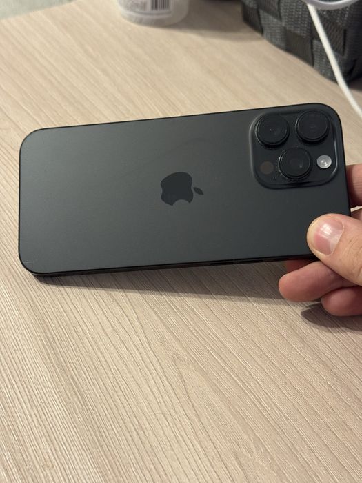 Iphone 16 pro max 1 trb