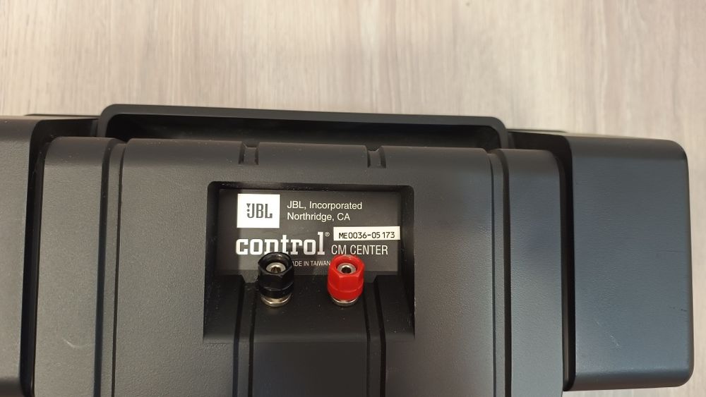 Jbl Control CM Center