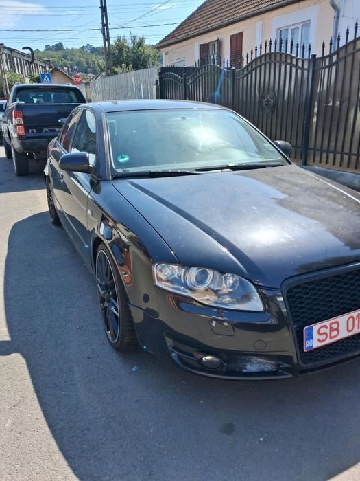 Audi  A 4  perfect funcțional