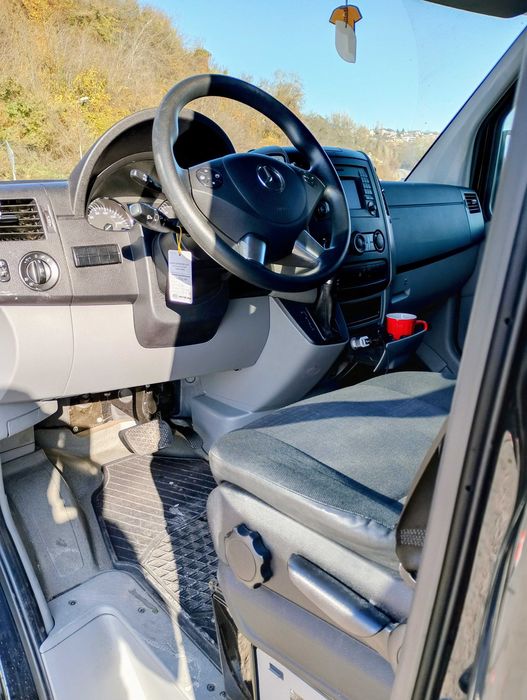 Мерцедес Спринтер 316 CDI с 6 места