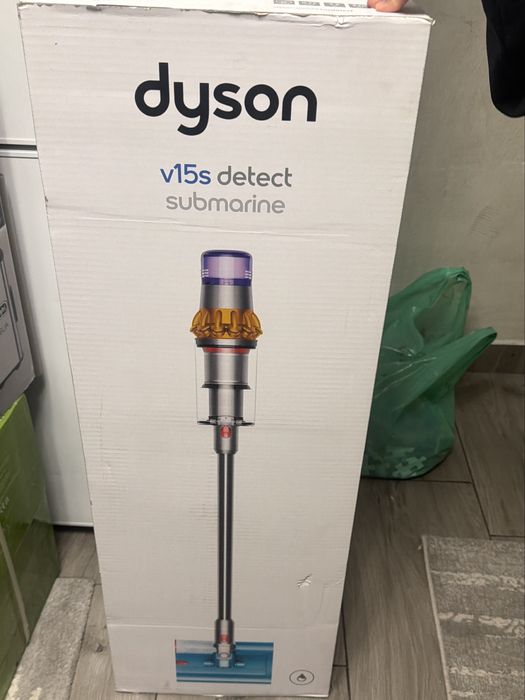 Dyson aspirator fara fir v15s