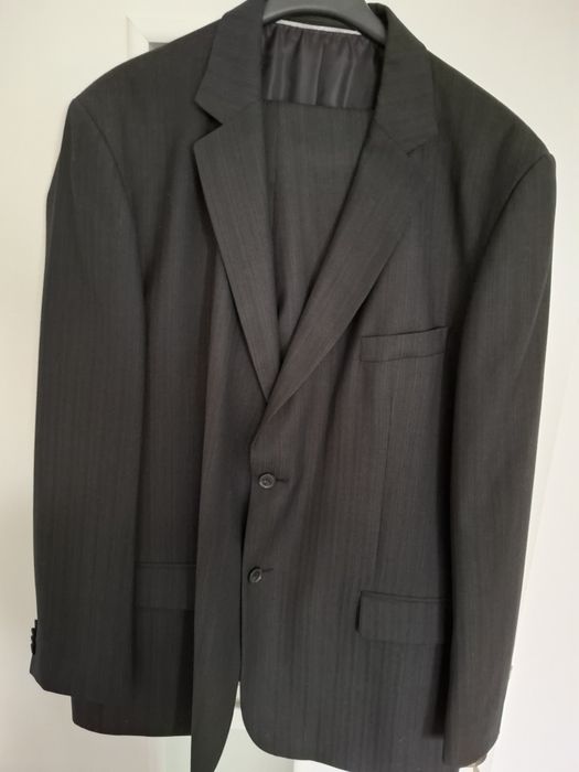 Costum bărbați negru.