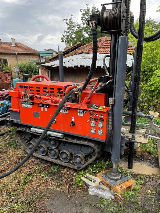 Сондажи за вода на всякакъв терен. Компактна машина и безплатен оглед
