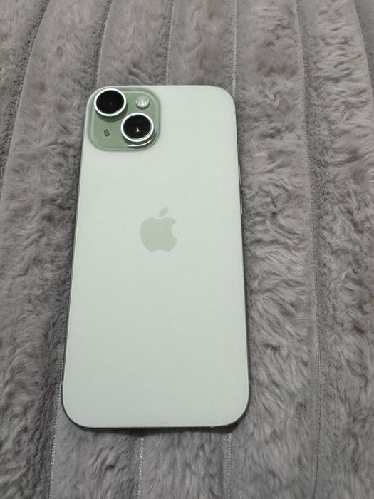 Iphone 15 creen 128gb