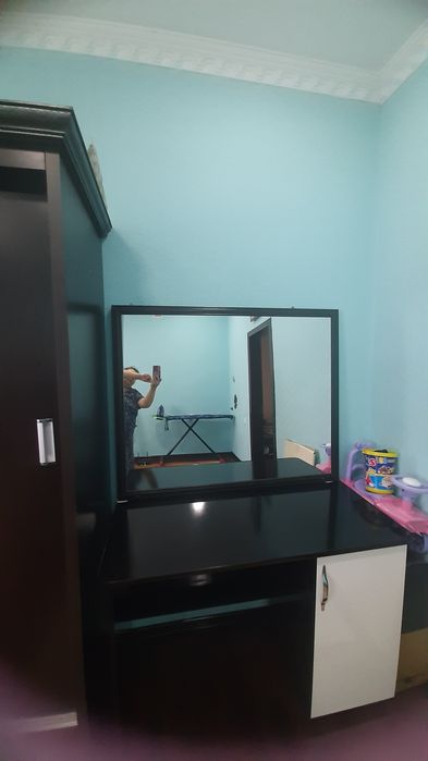 Гузаллик салони учун Ойна ва шкафы сотилади