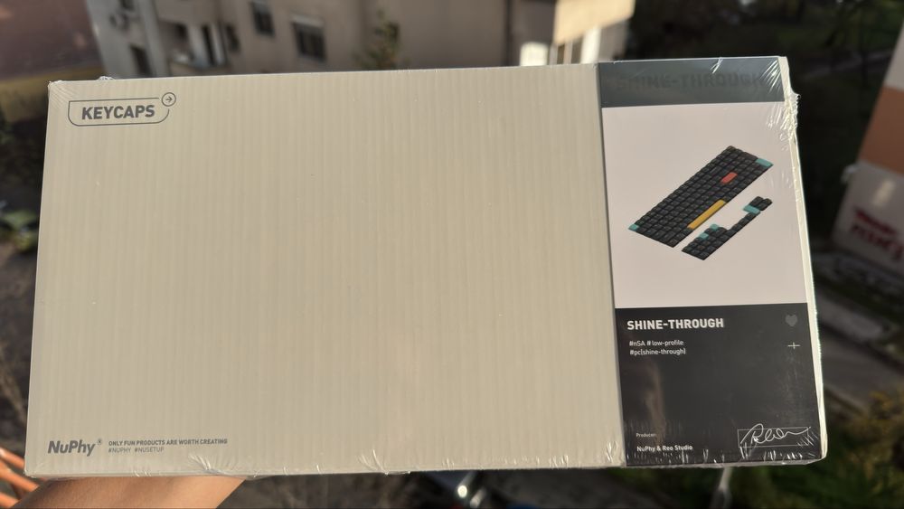 NuPhy shine trough keycaps набор бутони