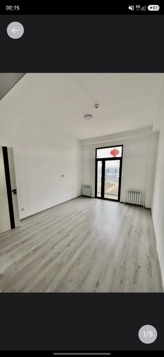 2 xonalik uy sotiladi 42 kv . 11 qavat. NURAFSHON CITY MARKAZIDA.