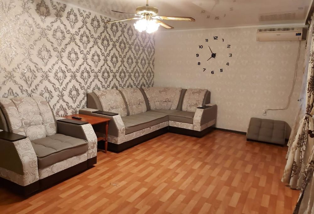 Продается диван с креслом