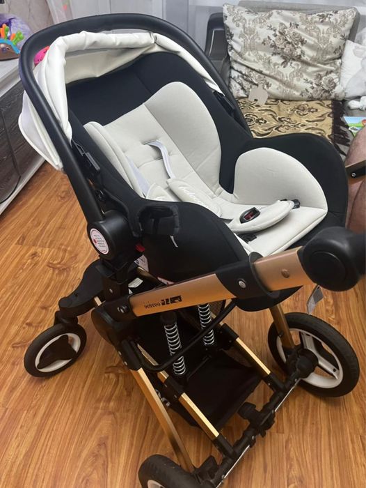 Продам коляску-трансформер 3 в 1 Belecoo