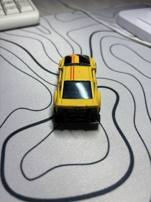 Хот вилс машина оригинал