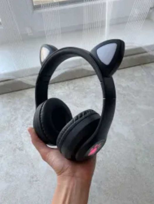 Безжични слушалки с котешки уши, светещи детски, Bluetooth черни