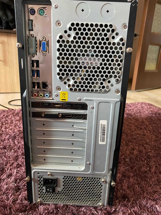 Настолен компютър