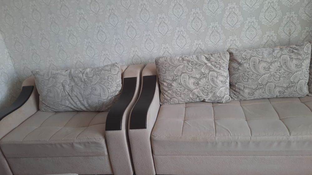 Продам Мягкий уголок