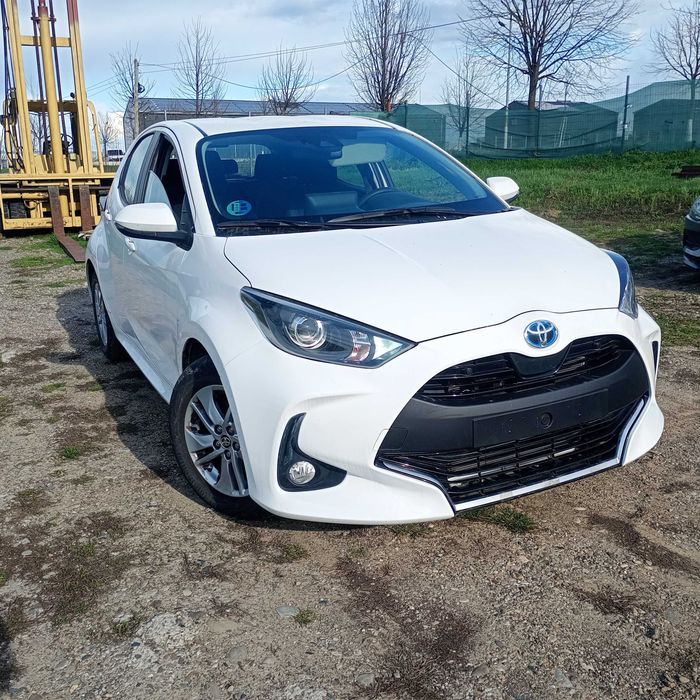 TOYOTA Yaris 2024 — imagine 2