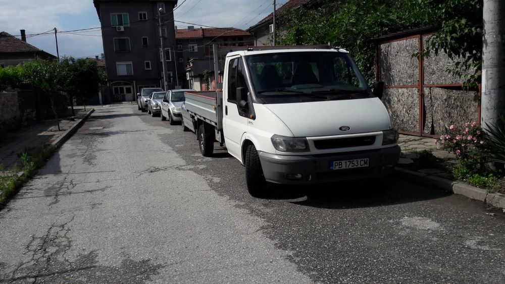 Предлагам Транспортни Услуги за Пловдив и Страната.