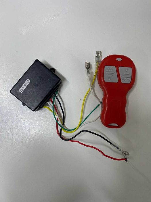 Telecomanda troliu auto wireless cu o telecomanda  12v