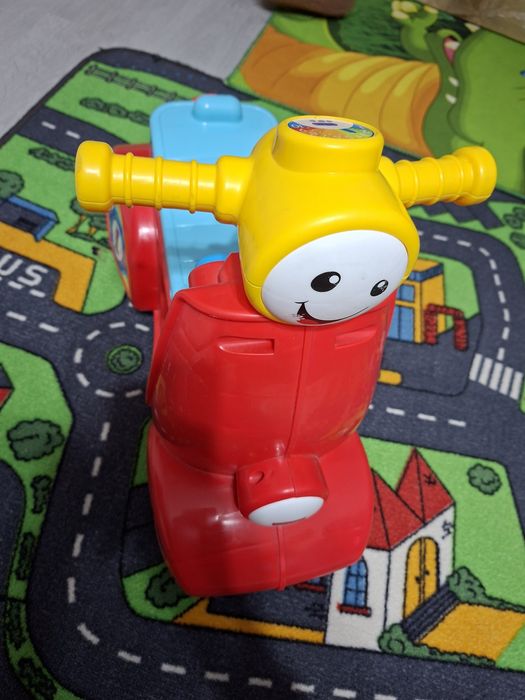 Детска Кола за бутане Fisher-Price