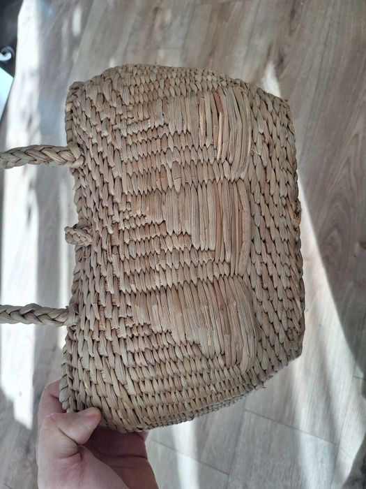 Плетена, сламена дамска чанта от 70-те