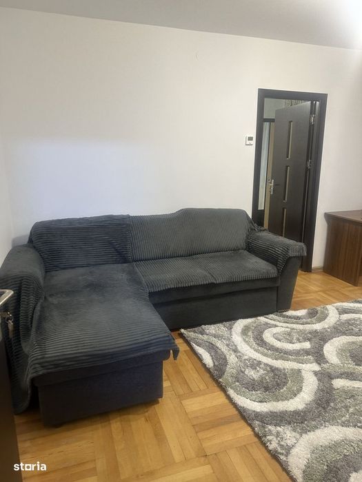 Campina - ap. 2 cam - renovat/mobilat - 1800 Lei/Luna