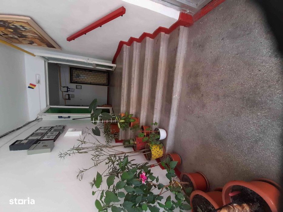 Închiriez garsonieră Etaj 1 – Zona ANAF / Complex Agneza