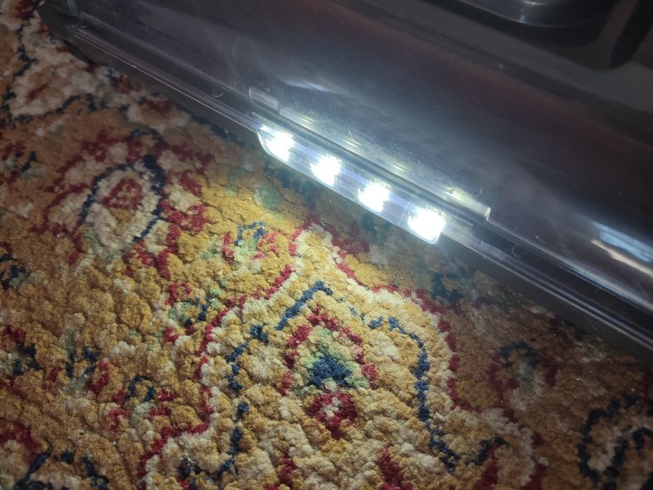 Беспроводной вертикальный пылесос