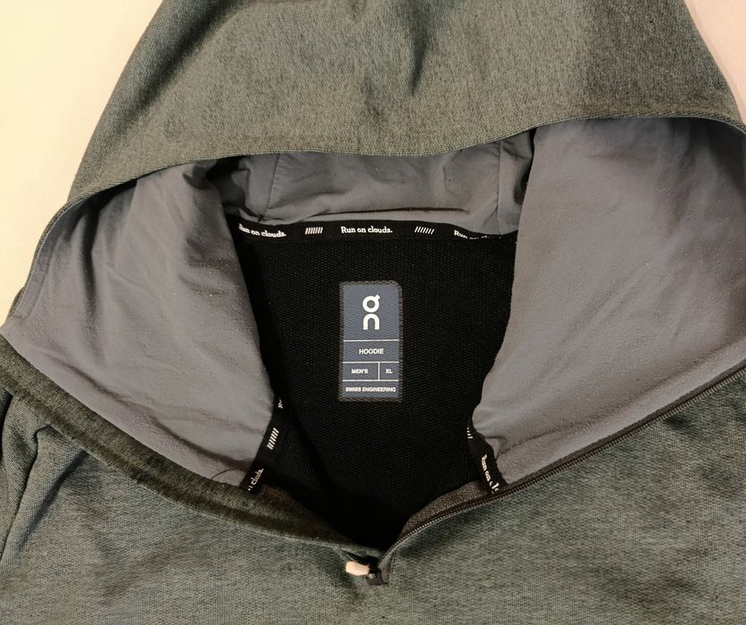 On cloud мъжки суичър