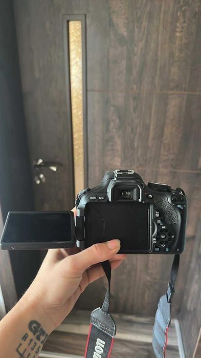 Фотоапарат Canon