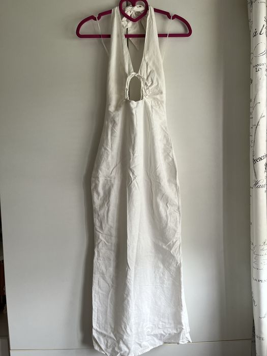Rochie din in Bershka marimea xs