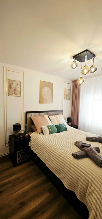 Ca NOU: Apartament 3 Dormitoare, 4 Camere, Renovat de la Placă (2025)