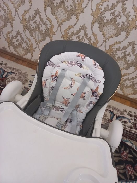 Детский стул для кормления