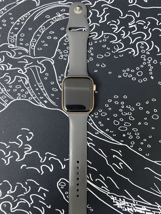 Iphone 11 и Apple watch se обмен 128/32