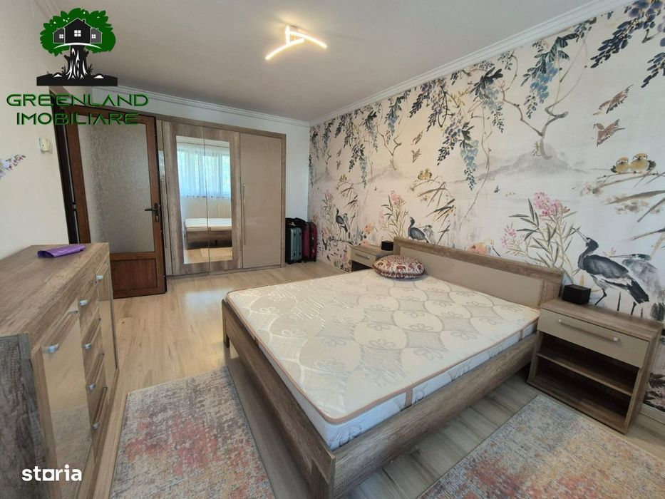 Apartament 3 camere, DECOMANDAT, mobilat, etaj 4/10, Palas