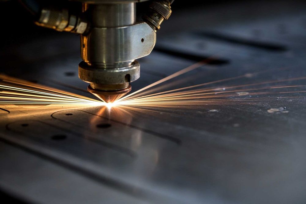 Лазерная резка металла, Laser cutting of metal, 激光金属切割