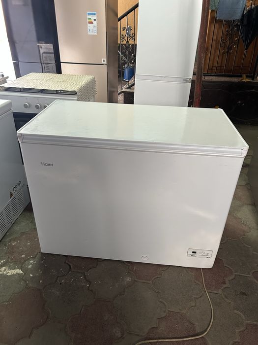 Продается морозильник Haier 301 l