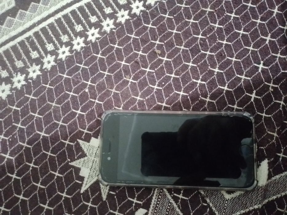 Айфон7 ёмкост75% 64 гб