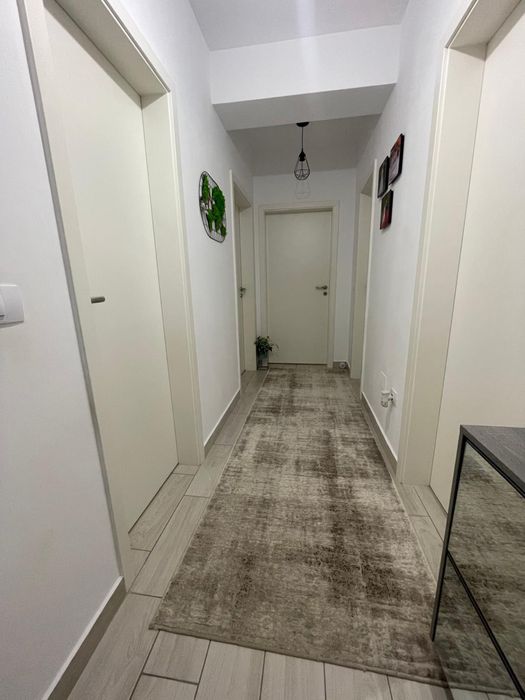 PROPRIETAR….Vand apartamen cu 2 camere in complexul Grandis