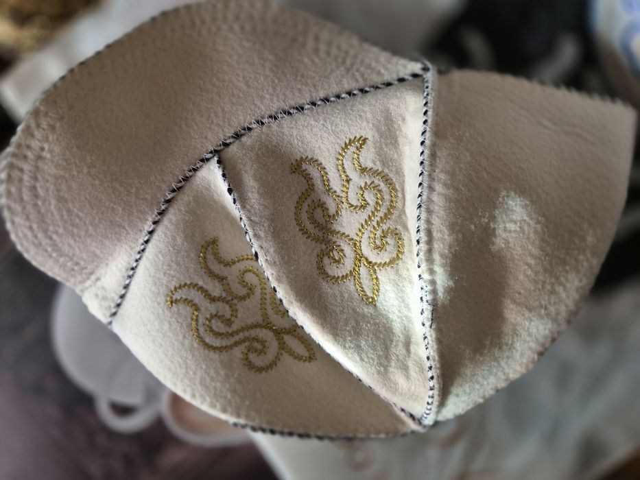 Национальные головные уборы.