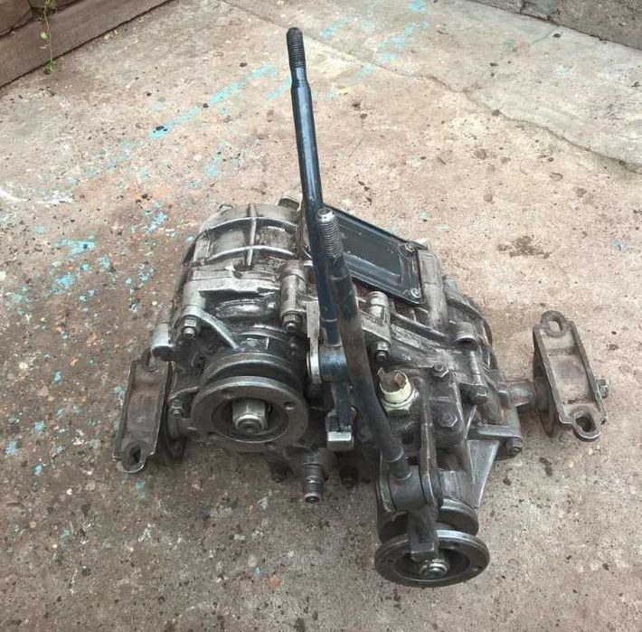 Раздатка Нива б.у 2121,2131