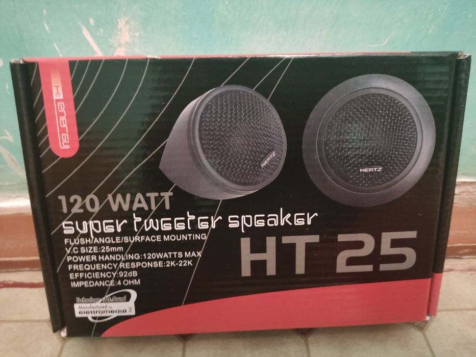 Усилител  Камплект янги хаммаси ишлатилмаган узим учун йигганман