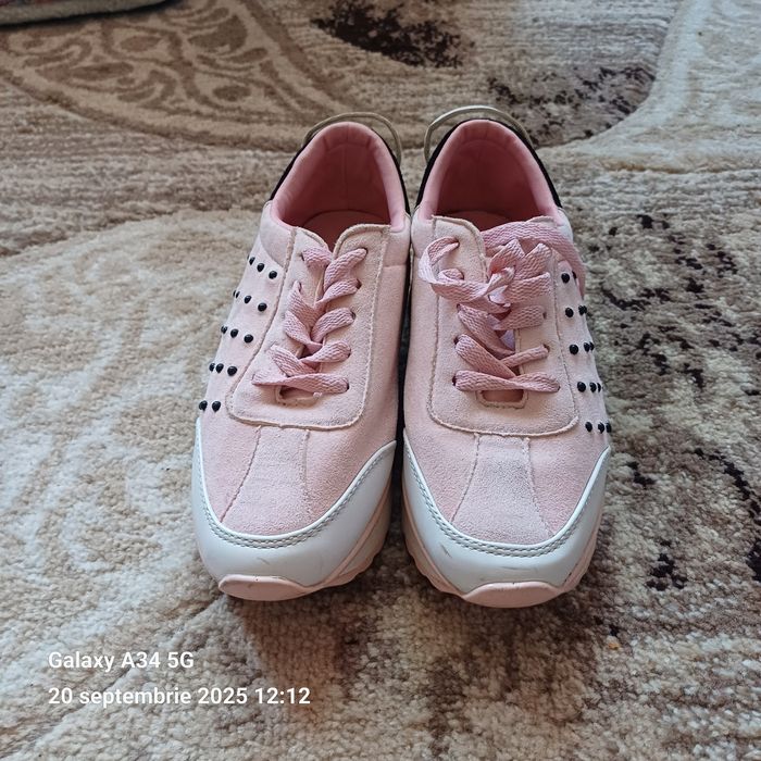 Adidasi dama s au copii nr 35