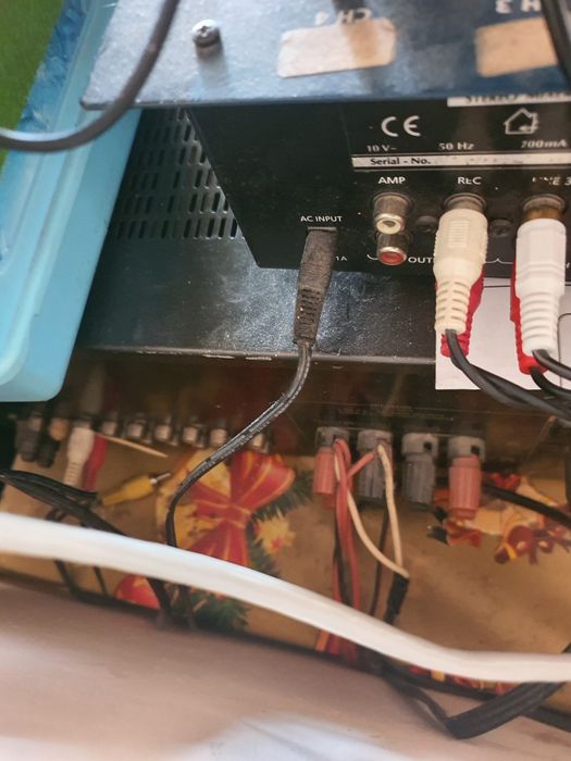 Колони усилвател пулт