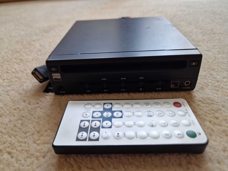 DVD за автомобил с флашка BOA