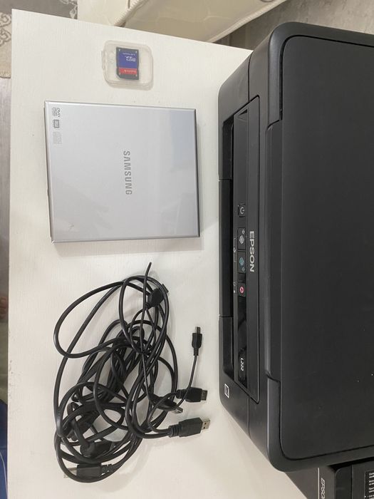 Продам принтер Epson L222!