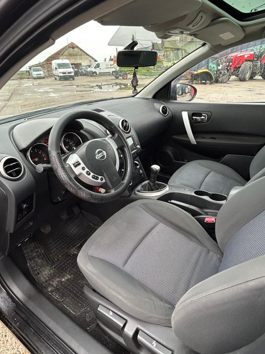 Nissan Qashqai  1.6 benzina