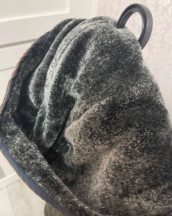 Продам куртки пуховики