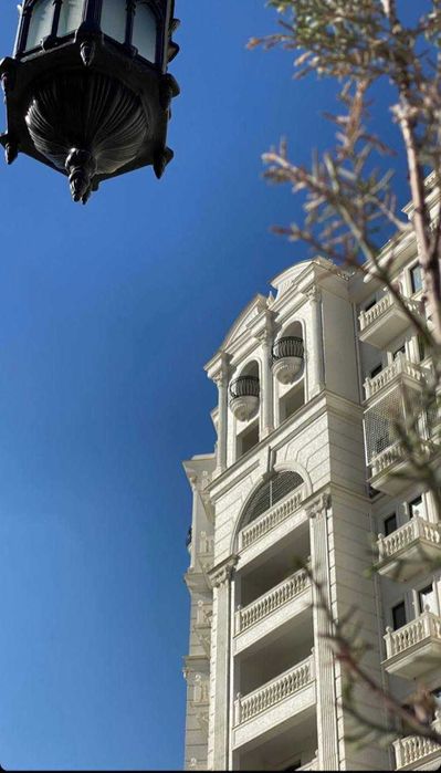 4-комнатная квартира 130 м² под ремонт в ЖК Лондон